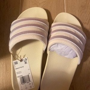 Adidas Adilette Slides   *NEVER WORN*